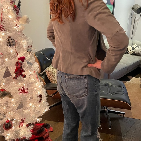 Joie jacket, grey suede, wear over a t-shirt or a dress-incredibly versatile! - Picture 4 of 4